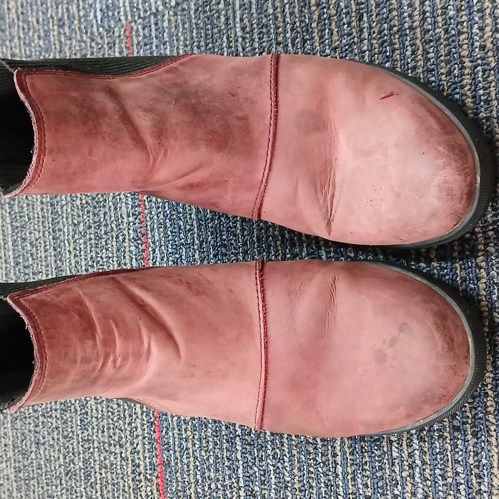 Sorel Artic Edge wedge bootie. Size 7 - Picture 4 of 8